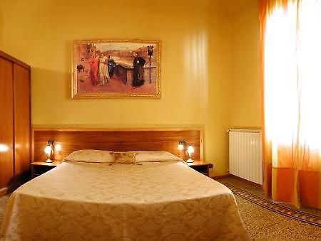 La Luna Guest House Firenze Eksteriør bilde