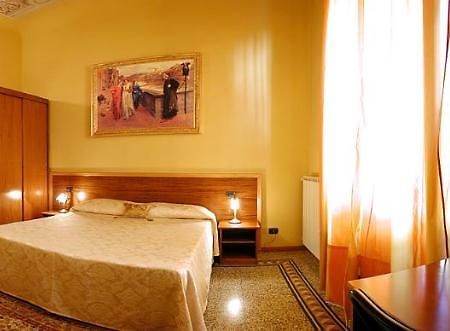 La Luna Guest House Firenze Eksteriør bilde